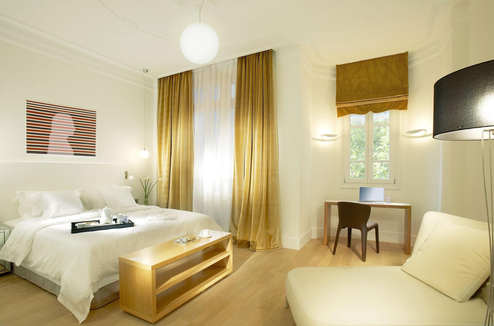 فندق إكسلسيور سالونيك المظهر الخارجي الصورة A room at the hotel