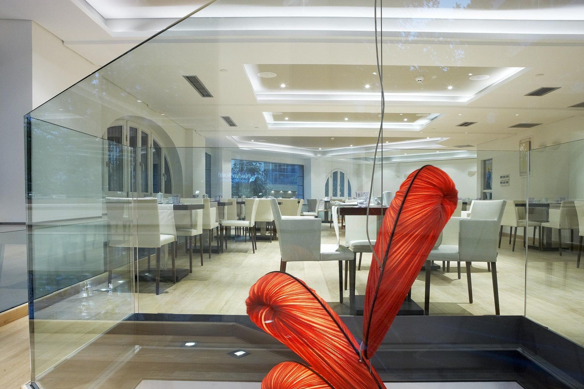 فندق إكسلسيور سالونيك المطعم الصورة The interior of the restaurant