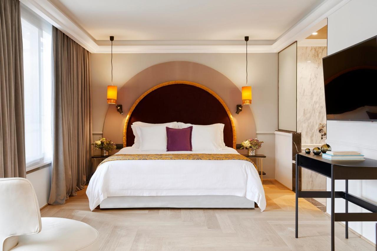 فندق إكسلسيور سالونيك المظهر الخارجي الصورة A bedroom at the Mandarin Oriental, Paris